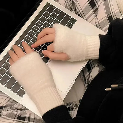 Serona Fleece Fingerless Warmers